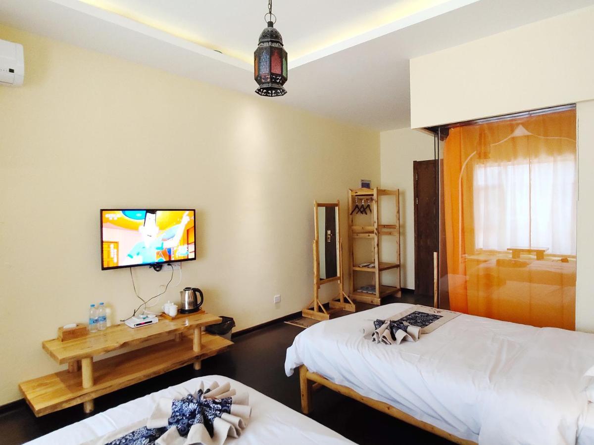 Dunhuang Jinshe Times Inn Ngoại thất bức ảnh