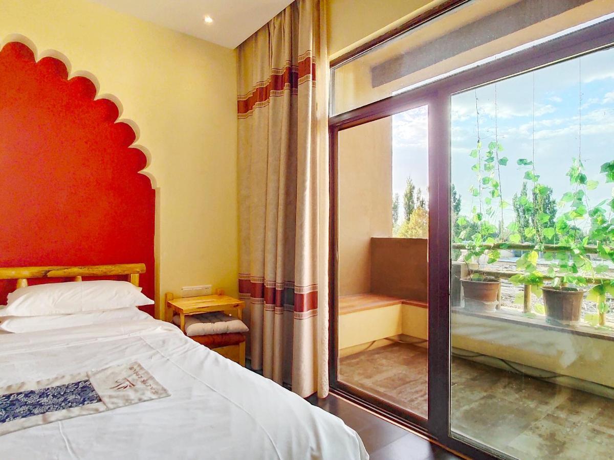 Dunhuang Jinshe Times Inn Ngoại thất bức ảnh